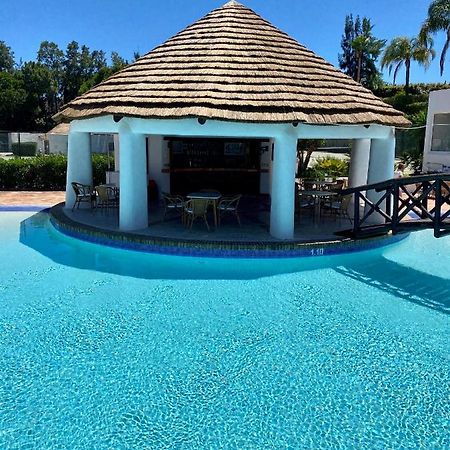 Beautiful Apartment For Rent In Quinta Do Lago With Excellent Resort Facilities Close To Lake And Beach. Luaran gambar