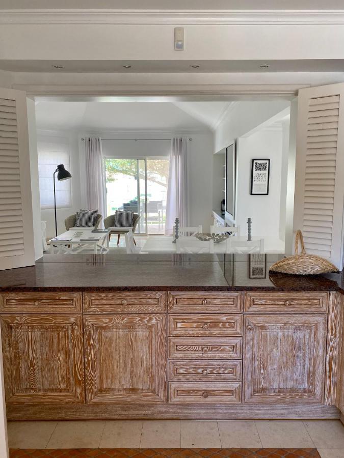 Beautiful Apartment For Rent In Quinta Do Lago With Excellent Resort Facilities Close To Lake And Beach. Luaran gambar