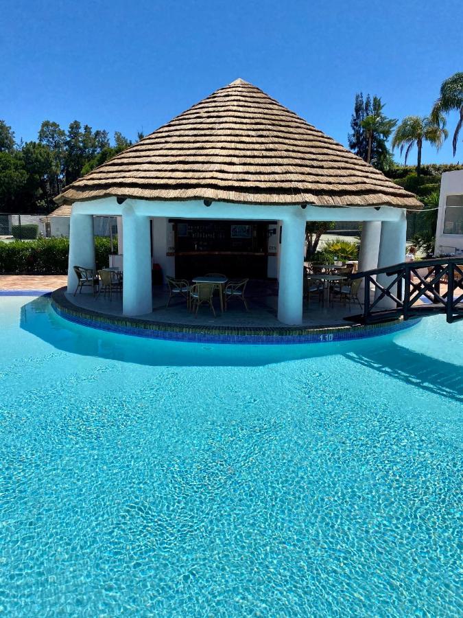 Beautiful Apartment For Rent In Quinta Do Lago With Excellent Resort Facilities Close To Lake And Beach. Luaran gambar