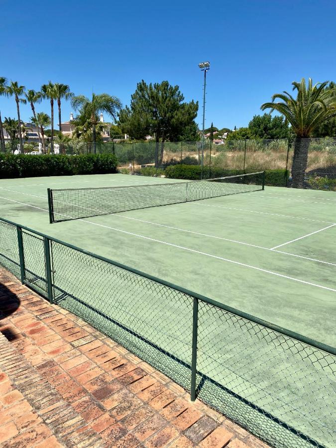 Beautiful Apartment For Rent In Quinta Do Lago With Excellent Resort Facilities Close To Lake And Beach. Luaran gambar