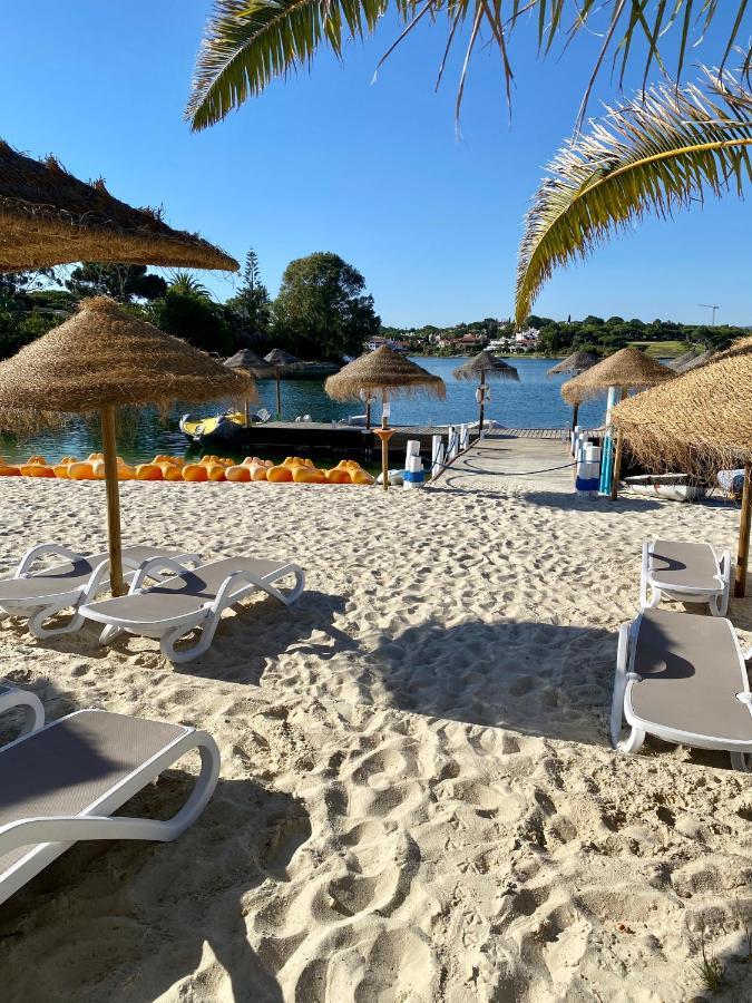 Beautiful Apartment For Rent In Quinta Do Lago With Excellent Resort Facilities Close To Lake And Beach. Luaran gambar